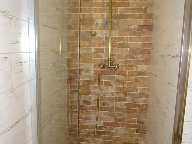 Prodej rodinného domu 360 m², pozemek 1 000 m² - foto 5