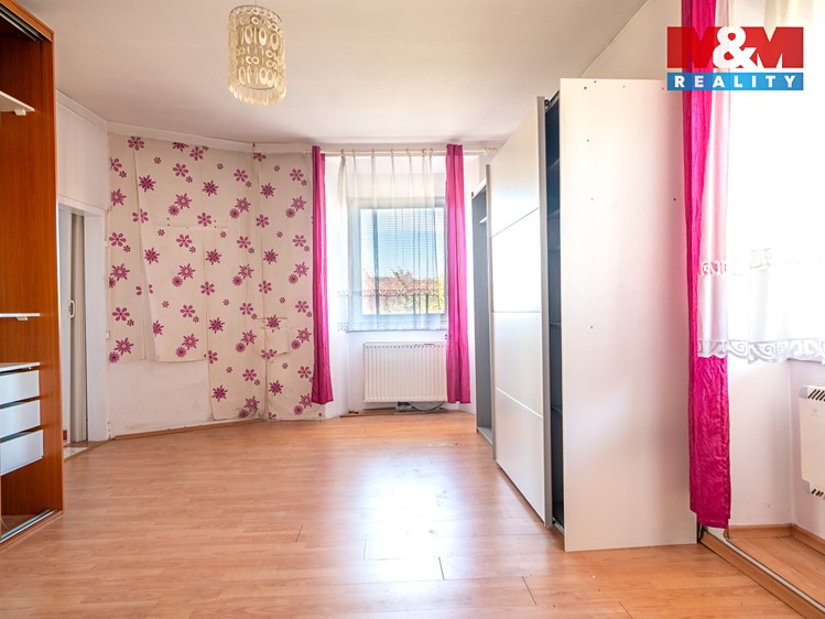 Prodej rodinného domu 190 m², pozemek 172 m² - foto 5