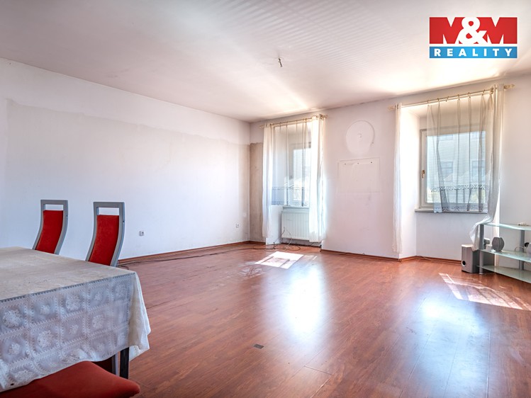 Prodej rodinného domu 190 m², pozemek 172 m² - foto 6
