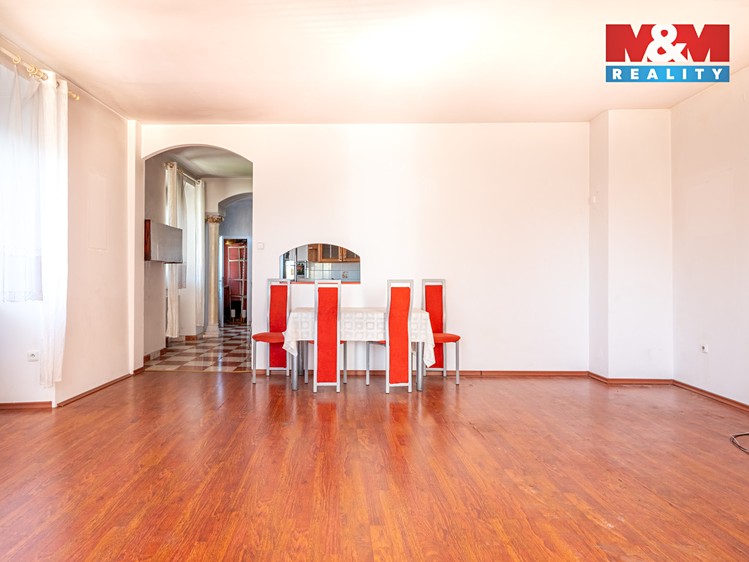 Prodej rodinného domu 190 m², pozemek 172 m² - foto 7