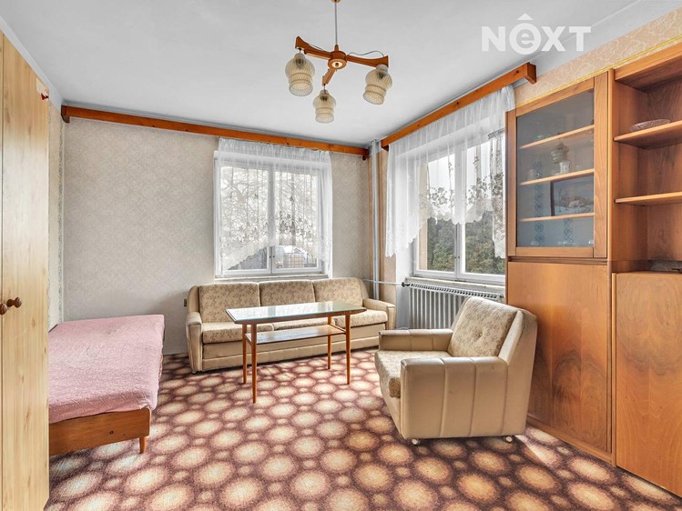 Prodej  rodinného domu 160 m², pozemek 1 012 m² - foto 4