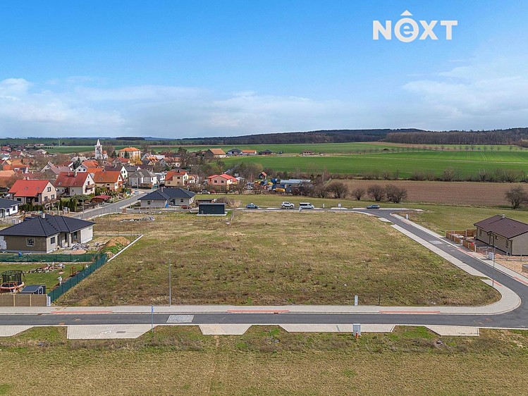 Prodej stavebního pozemku 911 m² - foto 5