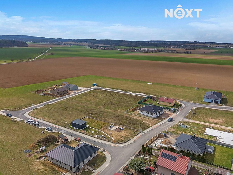 Prodej stavebního pozemku 911 m² - foto 7
