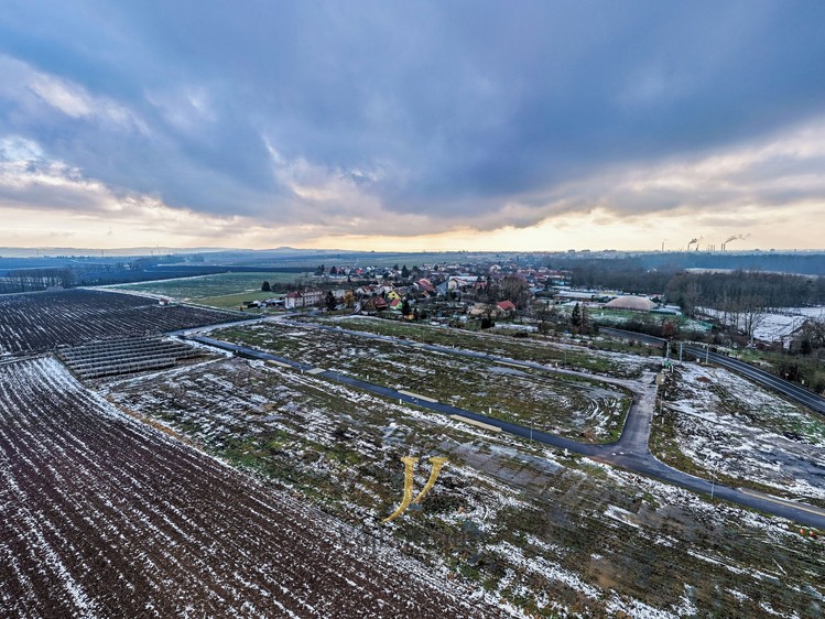 Prodej stavebního pozemku 811 m² - foto 6