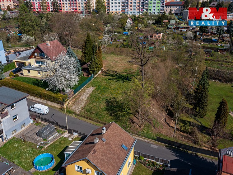Prodej stavebního pozemku 1 396 m² - foto 6