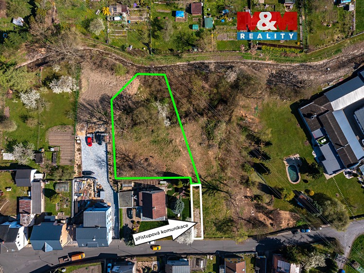 Prodej stavebního pozemku 1 519 m² - foto 1