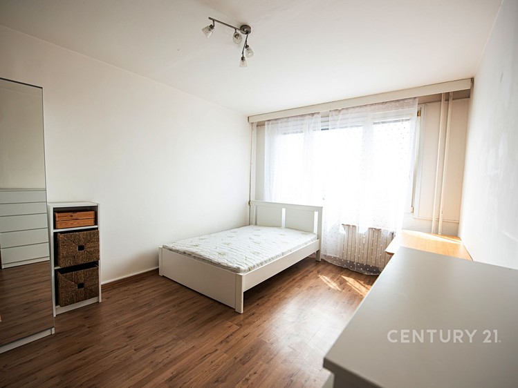 Pronájem bytu 1+kk 24 m² - foto 2