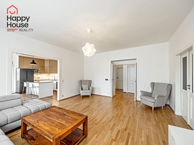 Pronájem bytu 4+1 129 m² - foto 1