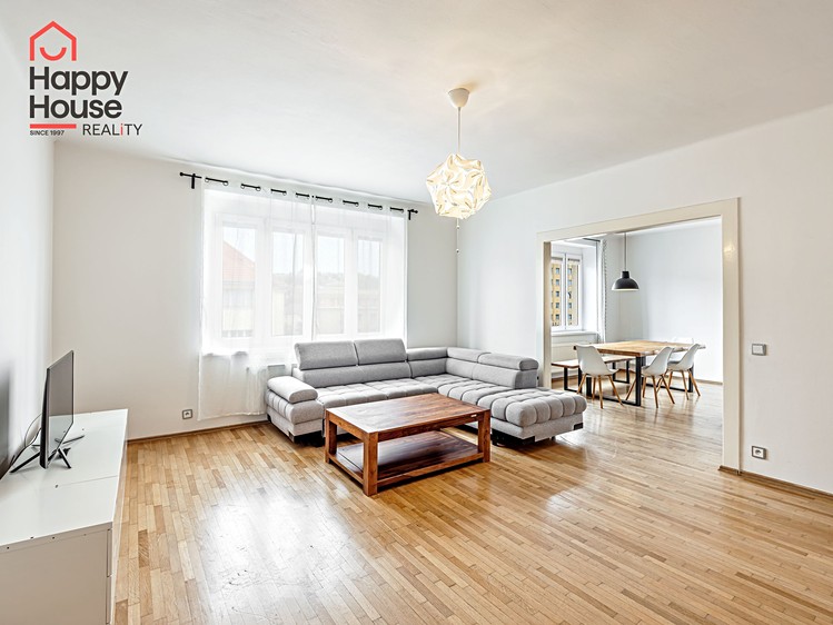 Pronájem bytu 4+1 129 m² - foto 2