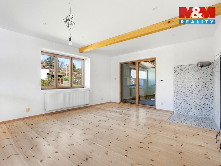Prodej rodinného domu 313 m², pozemek 457 m² - foto 5