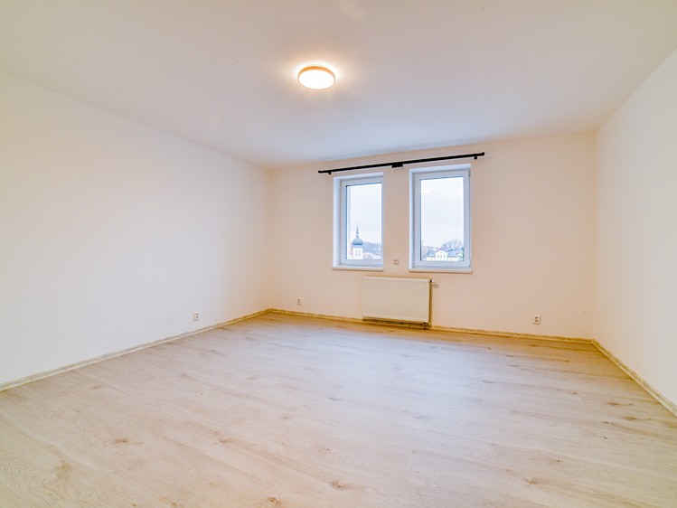 Pronájem bytu 2+kk 55 m² - foto 3