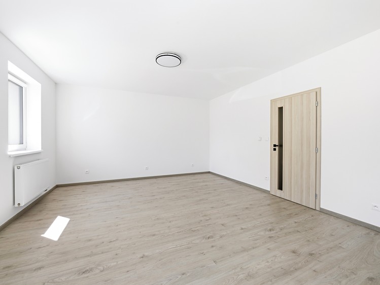 Pronájem bytu 1+kk 39 m² - foto 7