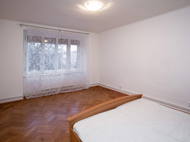 Pronájem bytu 2+kk 56 m² - foto 4