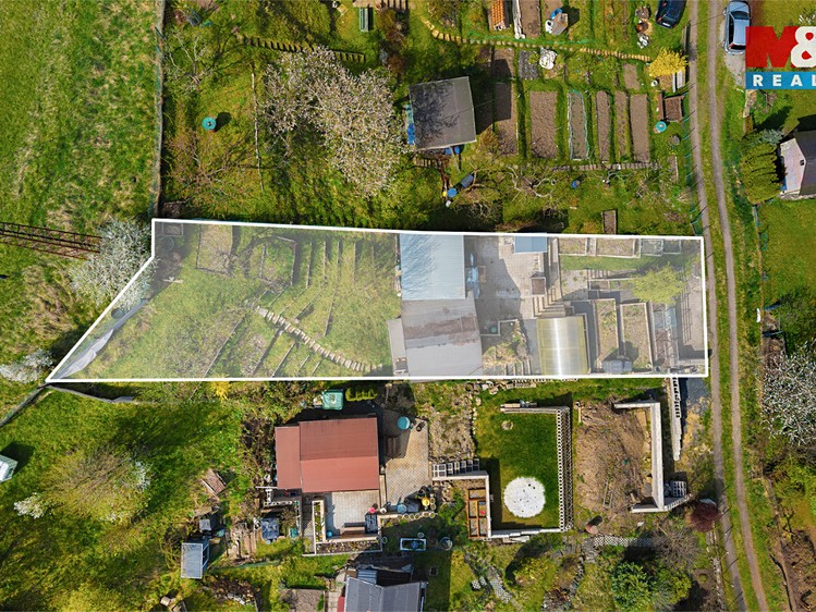 Prodej chaty 16 m², pozemek 358 m² - foto 2