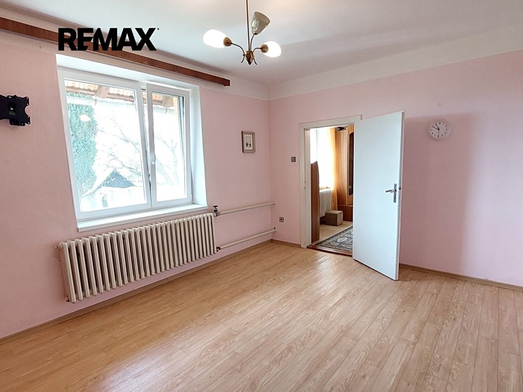 Prodej rodinného domu 150 m², pozemek 893 m² - foto 8