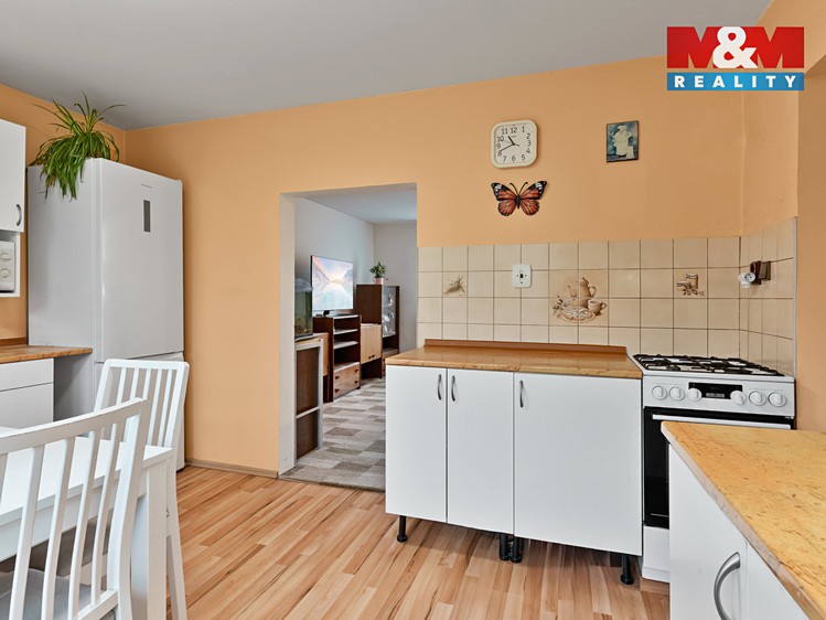Prodej  rodinného domu 140 m², pozemek 746 m² - foto 4