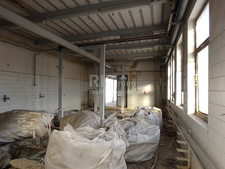 Pronájem skladového prostoru 376 m² - foto 3