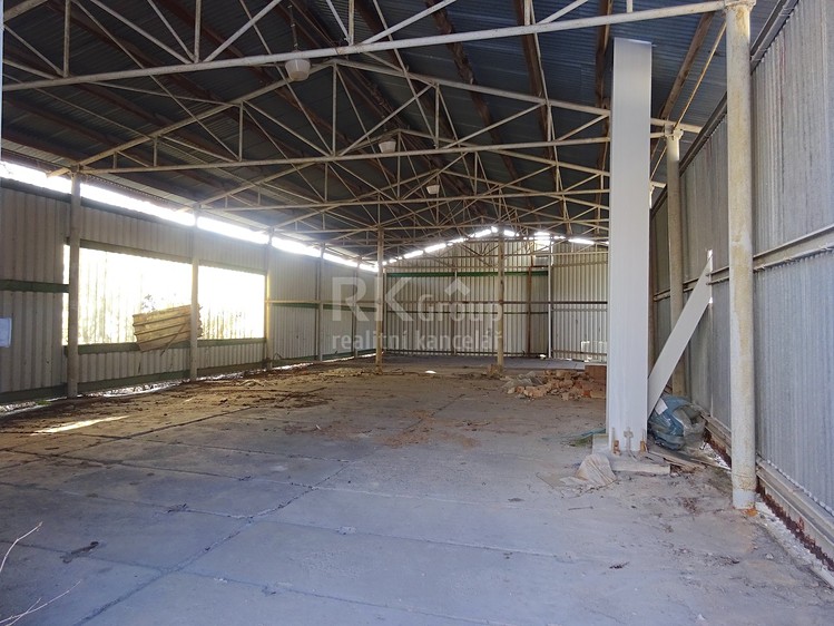Pronájem skladového prostoru 258 m² - foto 2