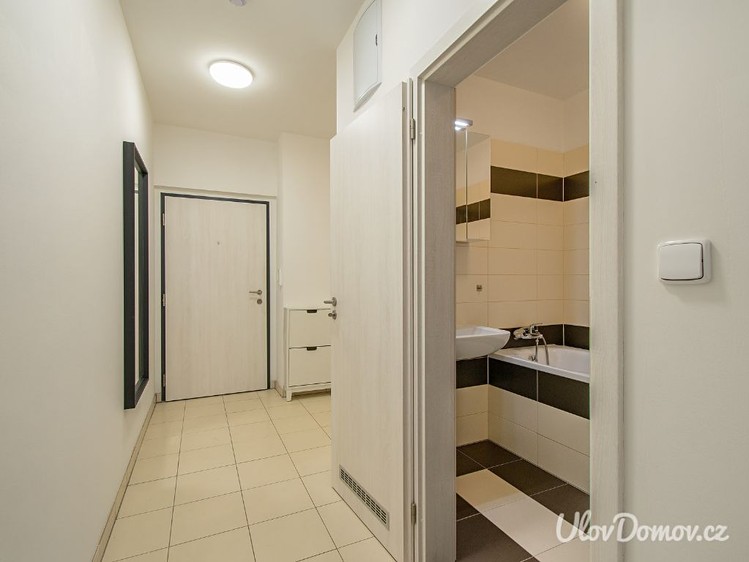 Prodej bytu 1+kk 36 m² - foto 5