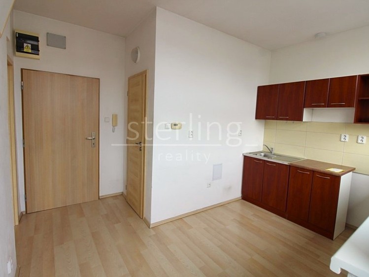 Pronájem bytu 1+1 25 m² (Jednopodlažní) - foto 3