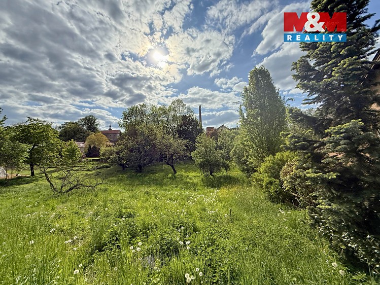 Prodej  stavebního pozemku 1 095 m² - foto 4