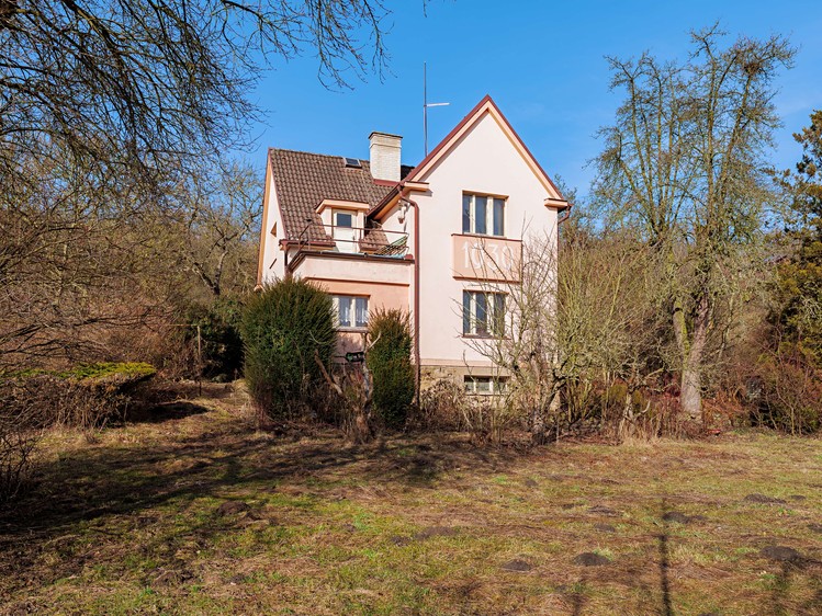 Prodej rodinného domu 121 m², pozemek 1 239 m² - foto 4