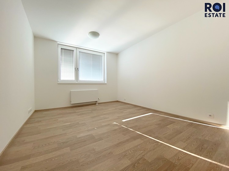 Pronájem bytu 2+1 56 m² - foto 7