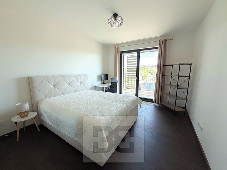 Pronájem bytu 2+kk 58 m² - foto 6