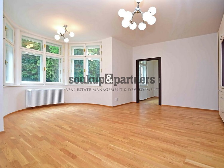 Pronájem bytu 3+kk 72 m² - foto 4