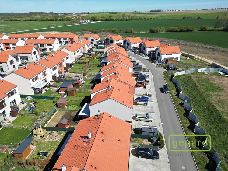 Prodej rodinného domu 100 m², pozemek 184 m² - foto 7
