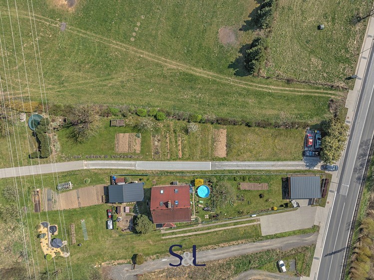 Prodej  stavebního pozemku 1 000 m² - foto 8