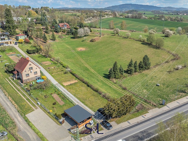 Prodej  stavebního pozemku 1 000 m² - foto 3