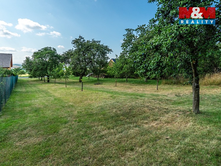 Prodej stavebního pozemku 2 331 m² - foto 4