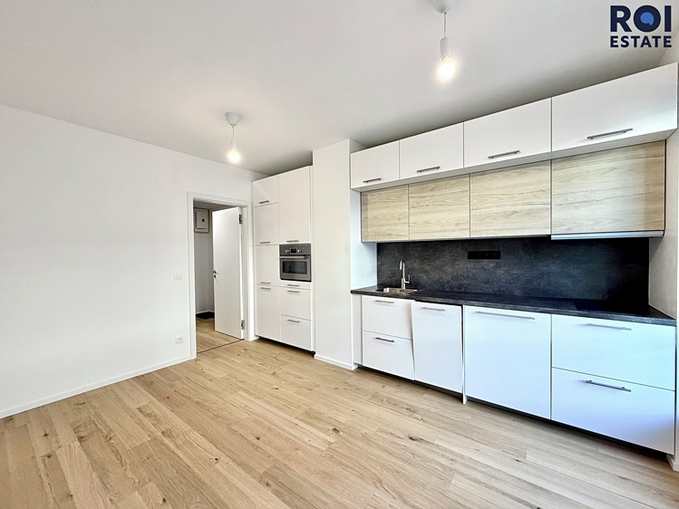 Pronájem bytu 1+kk 25 m² - foto 5
