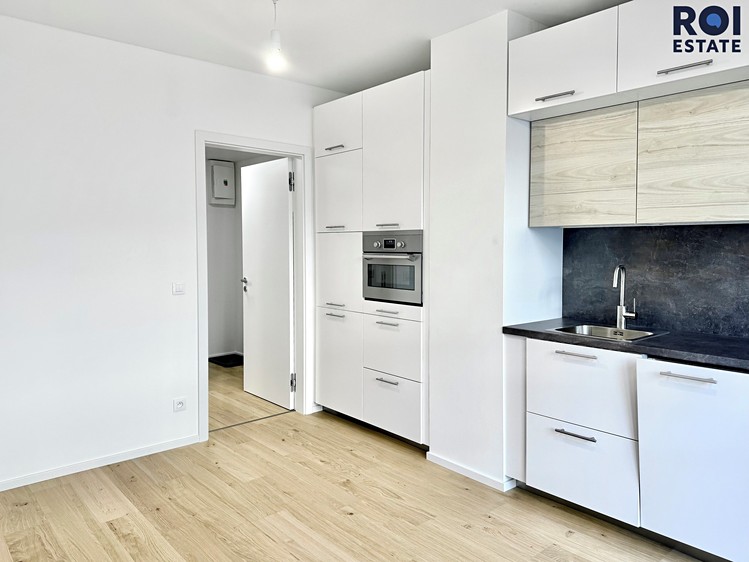 Pronájem bytu 1+kk 25 m² - foto 4