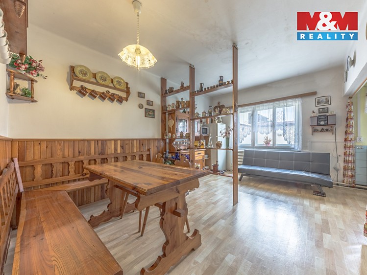 Prodej rodinného domu 120 m², pozemek 666 m² - foto 3