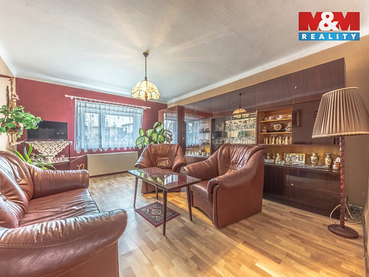 Prodej rodinného domu 120 m², pozemek 666 m² - foto 2