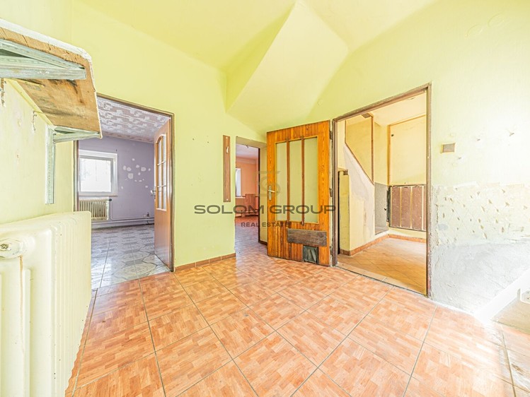 Prodej rodinného domu 260 m², pozemek 216 m² - foto 6
