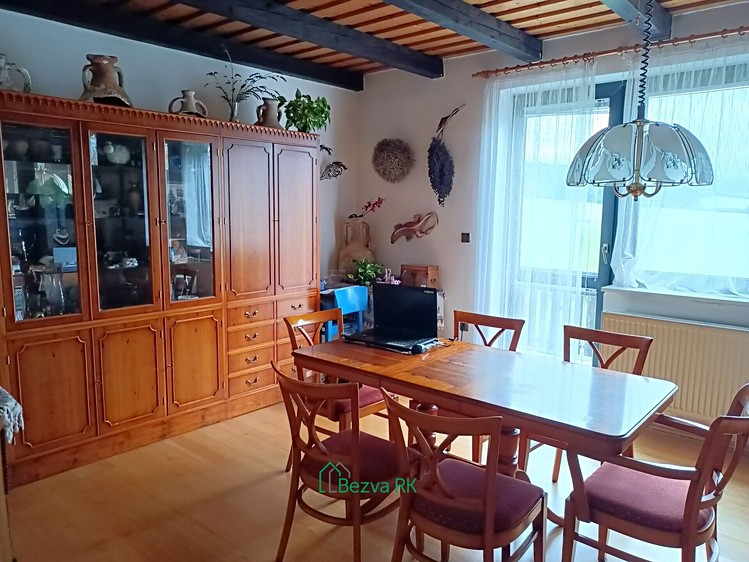Prodej  rodinného domu 166 m², pozemek 835 m² - foto 7