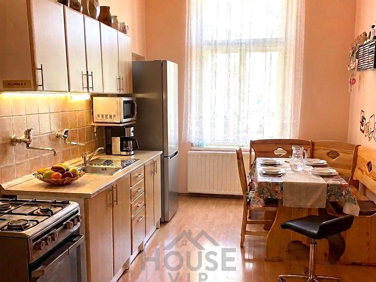 Prodej bytu 2+1 68 m² (Jednopodlažní) - foto 2