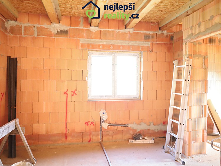 Prodej rodinného domu 94 m², pozemek 1 000 m² - foto 8