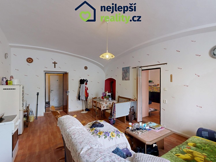 Prodej vícegeneračního domu 446 m², pozemek 782 m² - foto 8
