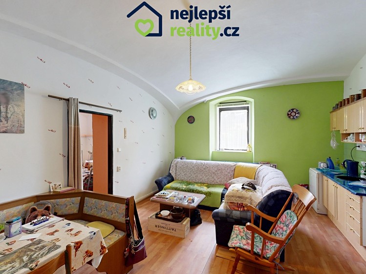 Prodej vícegeneračního domu 446 m², pozemek 782 m² - foto 7