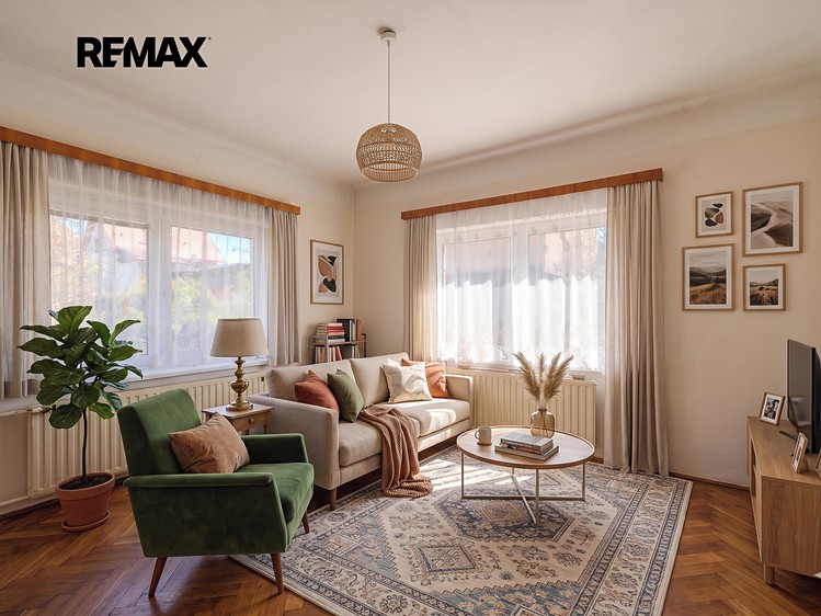 Prodej rodinného domu 550 m², pozemek 1 272 m² - foto 4