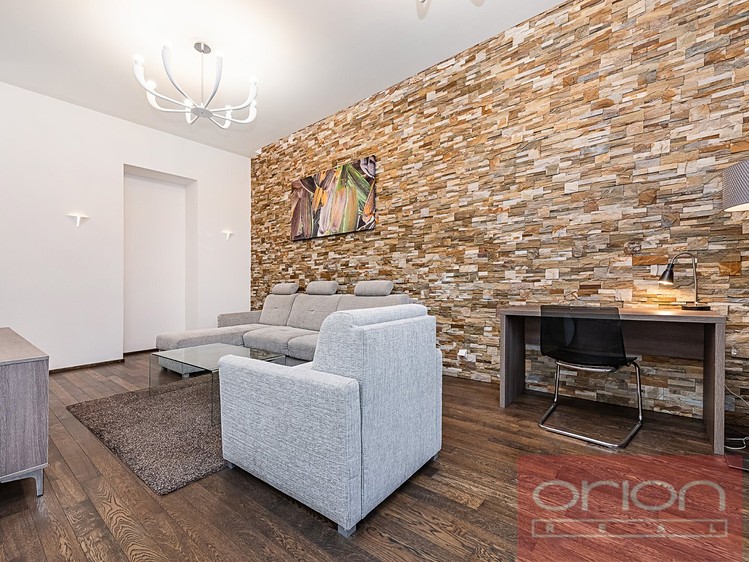 Prodej bytu 2+1 71 m² - foto 4