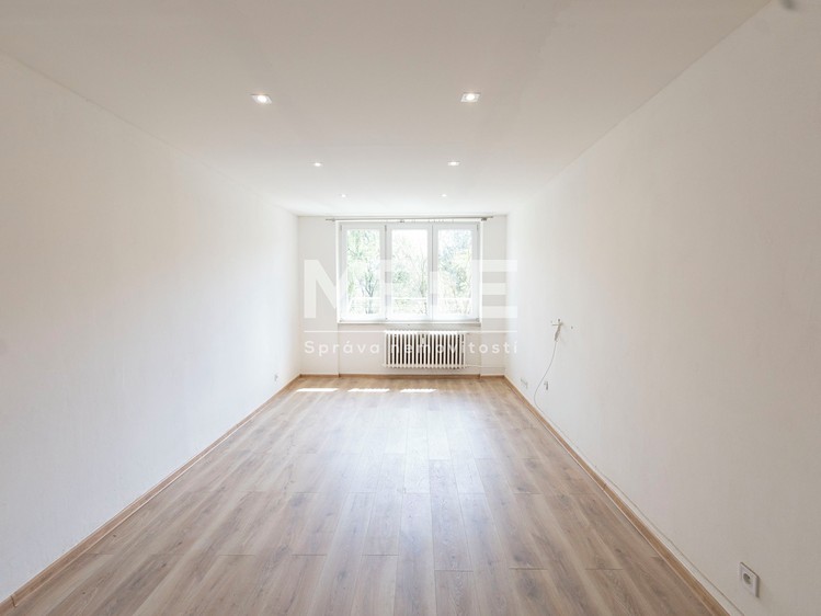 Pronájem bytu 2+1 55 m² - foto 7