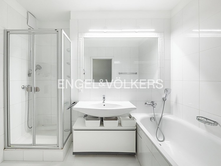 Pronájem bytu 3+kk 115 m² - foto 8
