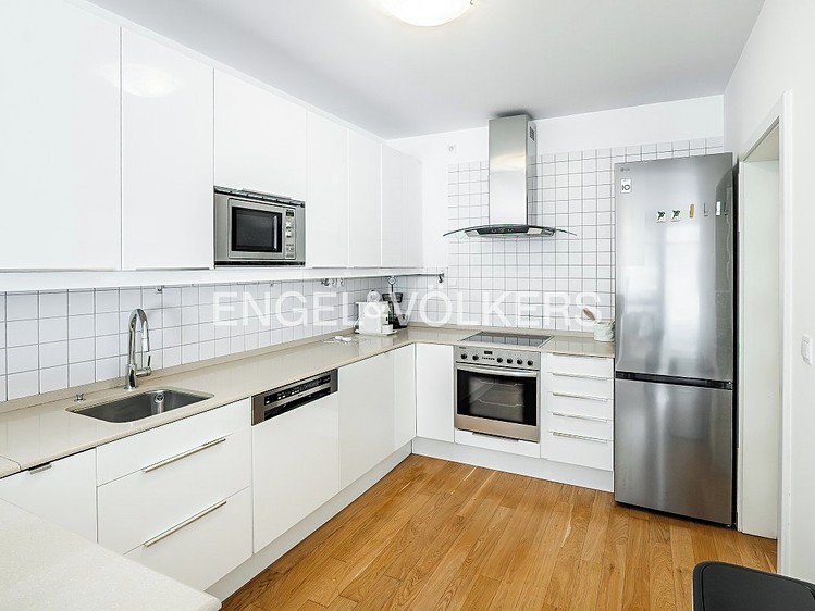 Pronájem bytu 3+kk 115 m² - foto 4