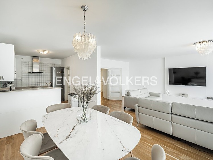 Pronájem bytu 3+kk 115 m² - foto 5