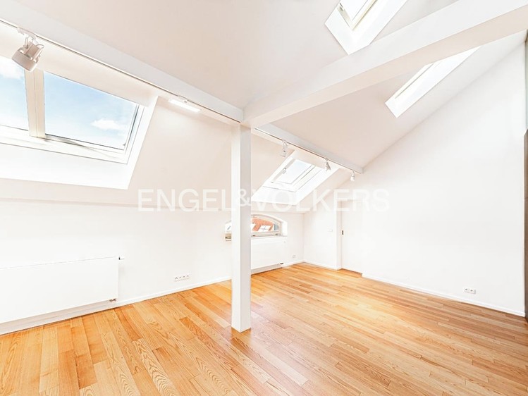 Pronájem bytu 3+1 130 m² - foto 5